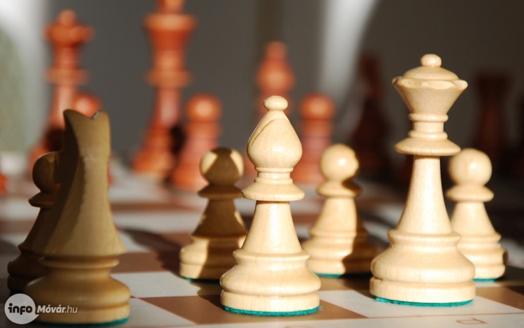 Új játszma kezdődik a sakk sportban Mosonmagyaróváron