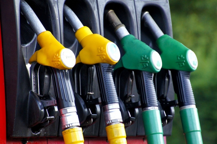 A héten már másodszor emelkedett az üzemanyagok ára