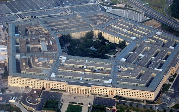Szárazföldi csapatokat küldhet a Pentagon Szíriába 