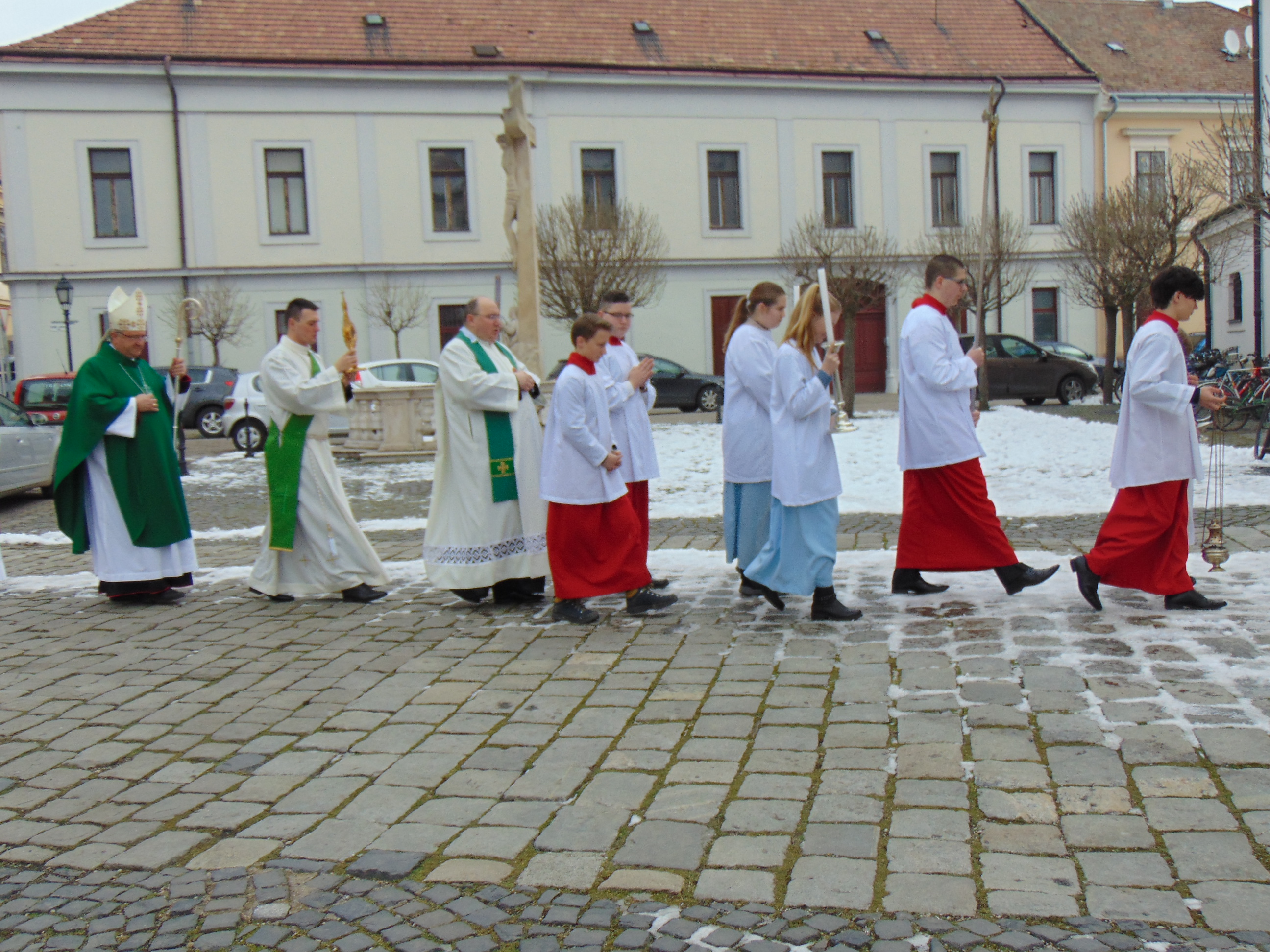 Veres András győri megyéspüspök celebrálta az ünnepi szentmisét Mosonmagyaróváron