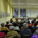 Reisinger Attila: Holtak ideje című könyvének bemutatója a Huszár Gál Városi Könyvtárban ( Fotó: Patács Judit )