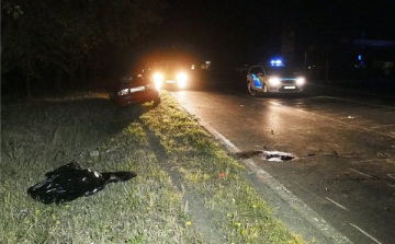 Gyalogost gázolt halálra egy autó Akasztónál