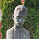 Költészet napi koszorúzás Ady Endre szobornál (Fotó: Nagy Mária)