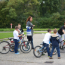 Kerékpáros ügyességi verseny (Fotó: Nagy Mária)