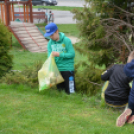 Szemét szedés (Fotó: Nagy Mária)