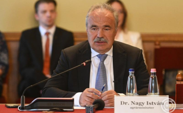 Nagy István: zajlik az érintett telepek teljes mentesítése és ha nem lesz újabb fertőzés, akkor heteken belül feloldhatják a korlátoz