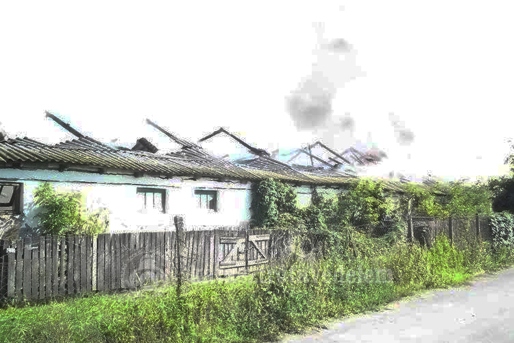 Tűz ütött ki a volt állattartó telepen 