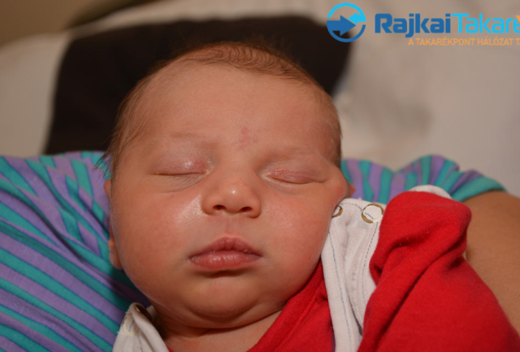 Lázár Lujza, 4170 gr. Móvár