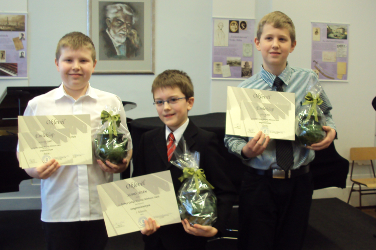 Mosonmagyaróvári sikerek a Regionális Zongoraversenyen 