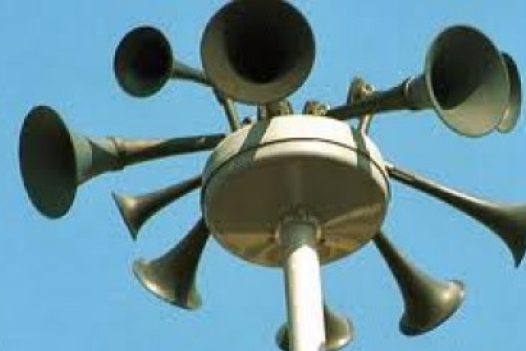 Szirénapróba Szil településen 