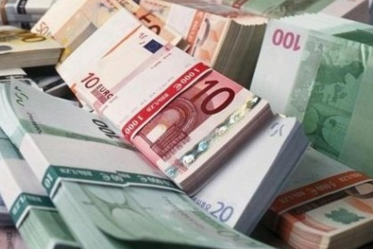 Devizahitelek - Három modell szerint fizethetik vissza a svájci frank alapú hiteleiket Horvátországban