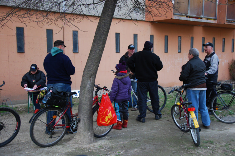 Kerékpár regisztráció (Fotó: Nagy Mária)