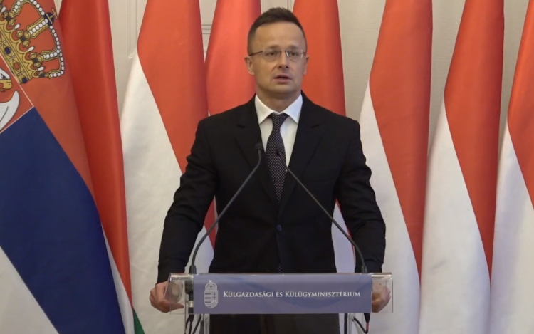 Szijjártó: a szankciók nem veszélyeztethetik Magyarország energiaellátását