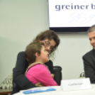 Adomány átadó (Fotó: Nagy Mária)