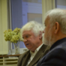 Reisinger Attila: Holtak ideje című könyvének bemutatója a Huszár Gál Városi Könyvtárban ( Fotó: Patács Judit )