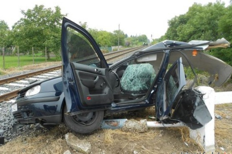 Vonattal ütközött