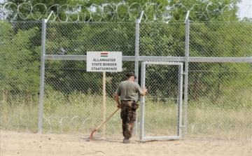Több mint kétszázötven határsértő ellen intézkedtek a hétvégén