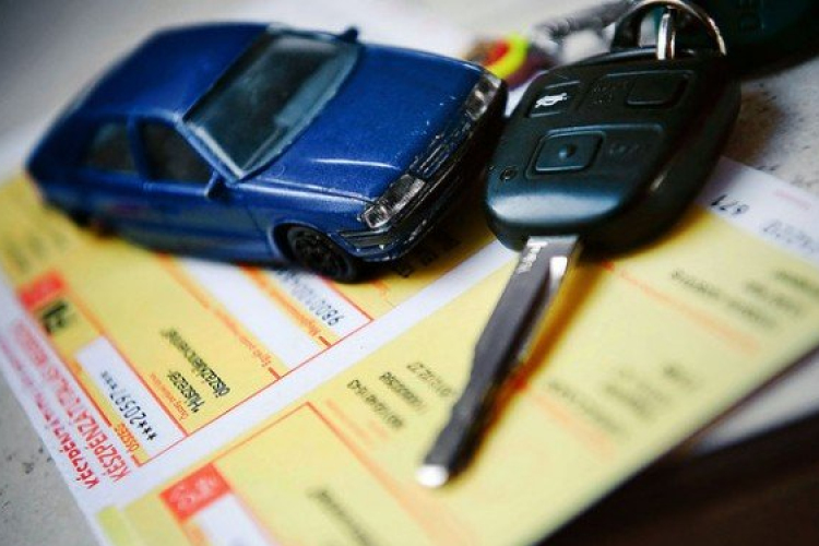 A kgfb-ügyfelek november 11-ig értesítést kapnak jövő évi díjaikról