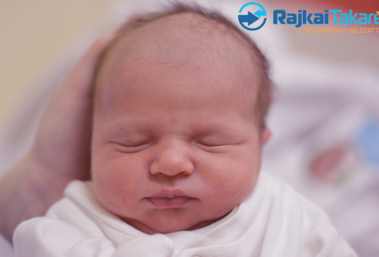 Derzsi Panka, 2700 gr. Móvár