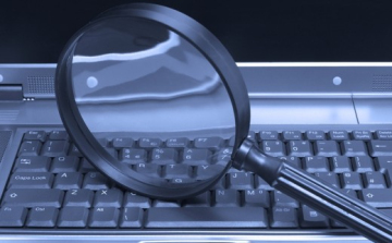 A Facebookot is figyeli a magyar adóhatóság