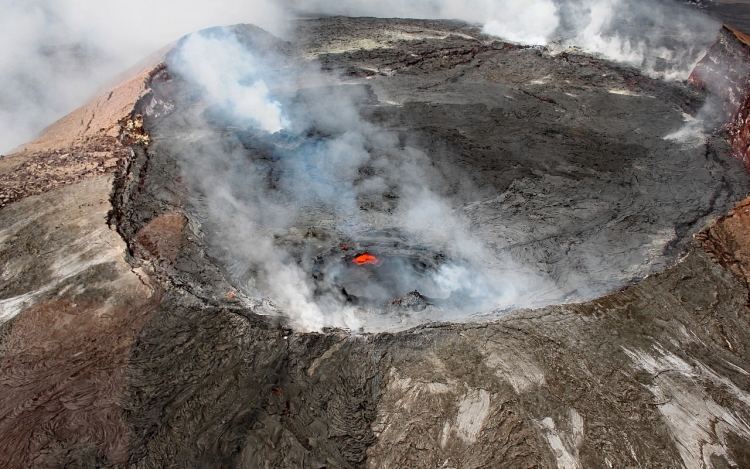 Hatalmas esőzés válthatta ki a hawaii Kilauea vulkán kitörését