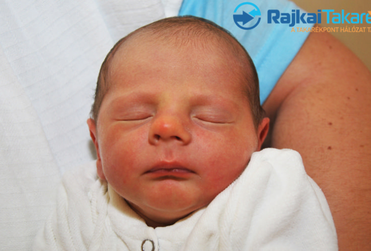 Tóth Richárd, 3100 gr. Bősárkány