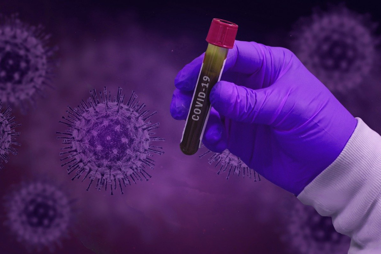 Több mint 6 milliárd euró gyűlt össze oltóanyagra az EB szervezte adományozói konferencián