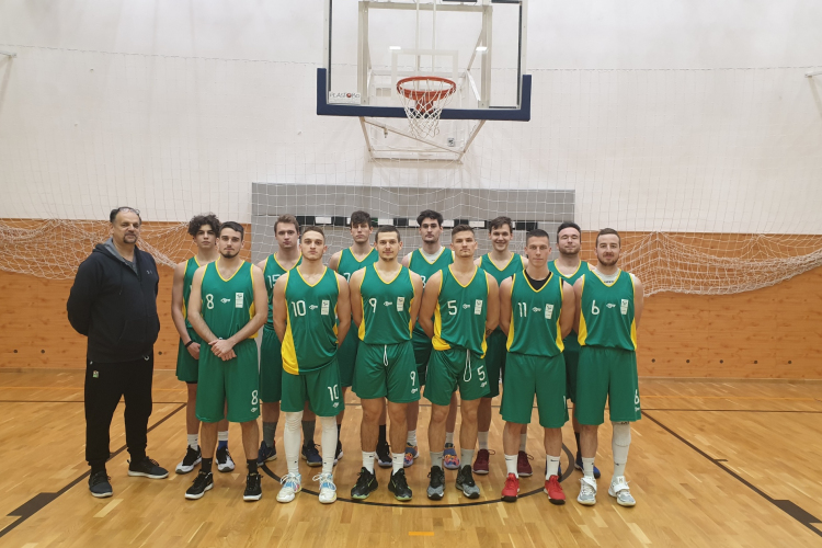 A szombathelyieket fogadta az egyetemi csapat is