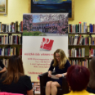 Szabados Ági a Huszár Gál Városi Könyvtárban