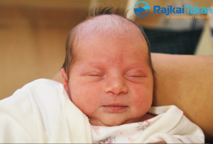 Szilágyi Liliána Klaudia, 2750 gr. Mosonmag