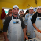 Kolbásztöltő verseny (Fotó: Nagy Mária)