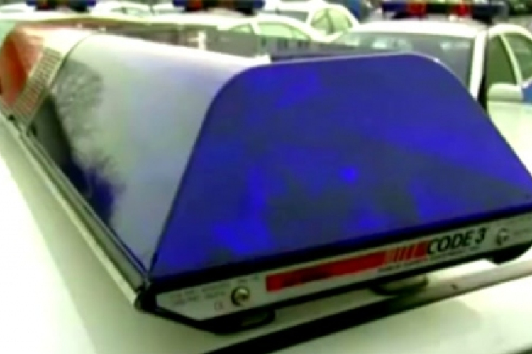 Egy kisteherautó és egy személygépkocsi ütközött