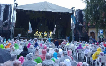 Az eső ellenére szabadtéren is bemutatták A dzsungel könyvét