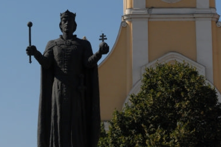 Koszorúzási felhívás