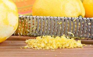 Mérgező-e a reszelt citromhéj?