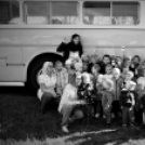 Pillangó Óvoda és Mini Bölcsőde - múlt idéző utazás egy Ikarus 55-ös buszon