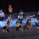 Jótékonysági műsor a Fehér Ló táncos kiscsoportjainak javára.