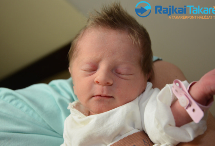 Takács Krisztina, 2400 gr. Kapuvár