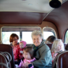 Pillangó Óvoda és Mini Bölcsőde - múlt idéző utazás egy Ikarus 55-ös buszon