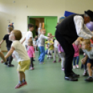 Gyereknap a Pillangó Óvodában és Mini Bölcsődében, a Kislaptáros zenekarral