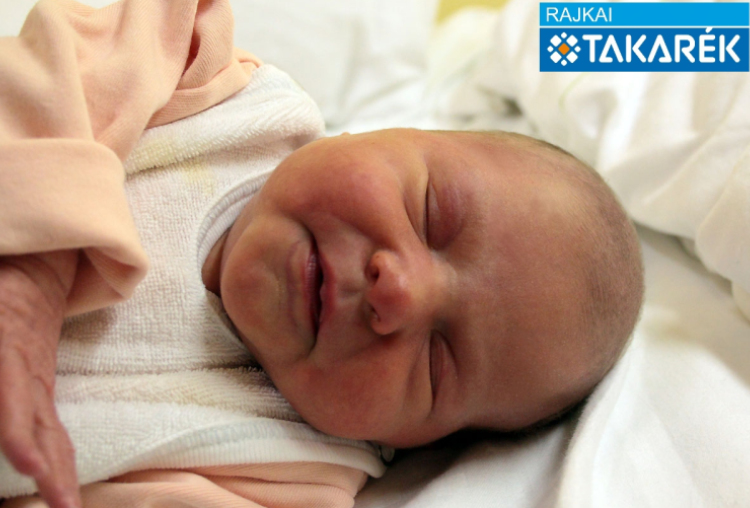 Juhász Emma, Hegyeshalom