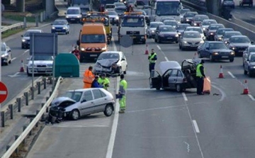 Halálos közlekedési baleset az M1 autópályán 