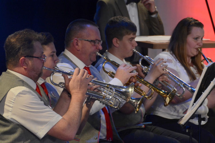 MOFÉM Fúvószenekar Jótékonysági Hangverseny