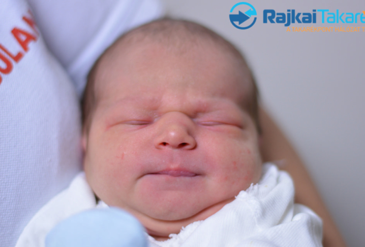 Szabó Liza Blanka, 3120 gr. Móvár