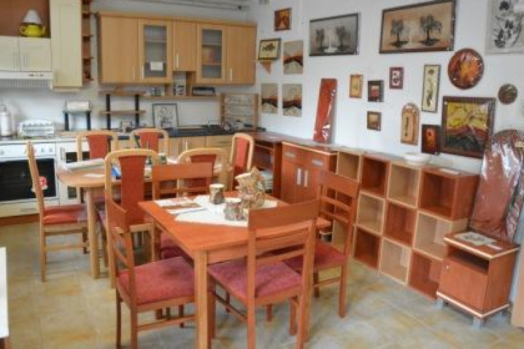 Bemutatkozik a Modul Bútor