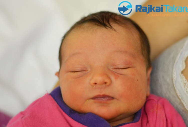 Farkas Tiana, 3260 gr. Móvár