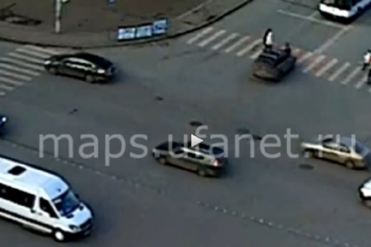 Sokkoló videó! Gyalogost gázoltak halálra