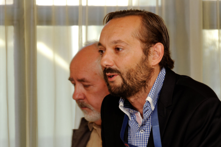 Kávéházi beszélgetések - Óvárosi Étterem