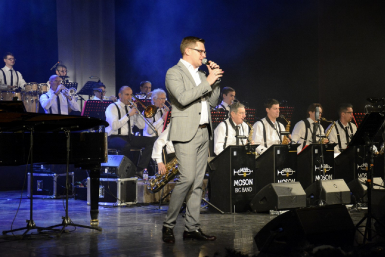 Moson Big Band Adventi koncert