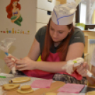 Sütemény díszítés a Pillangó Óvoda és Mini Bölcsődében 